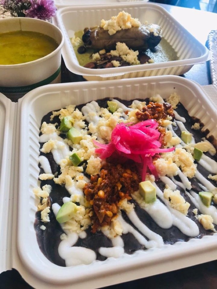 review photo of Na Tlali Enfrijoladas shared by @chica-polemica on 28 Mar 2020 - review