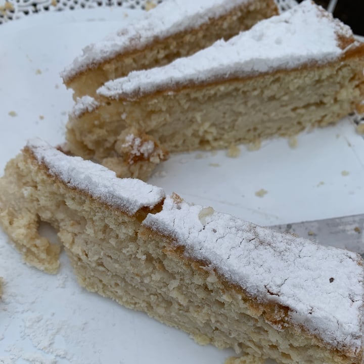 review photo of Siembra plant based Torta de No Ricota shared by @lauravegana1991 on 21 Jul 2021 - review
