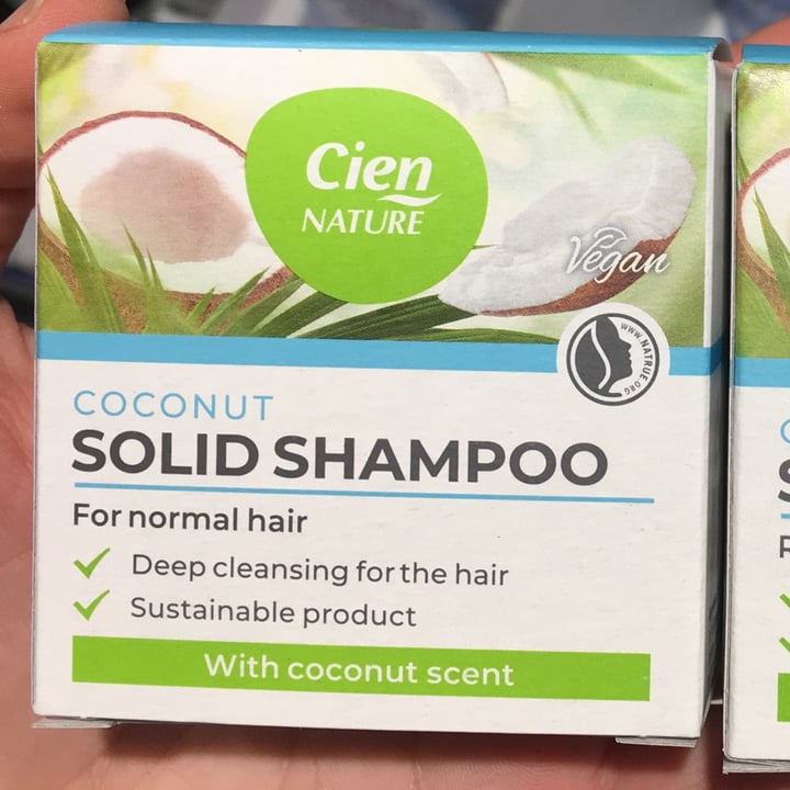 photo of Cien Coconut Solid shampoo shared by @occhiverdinelmirino on  17 Mar 2022 - review
