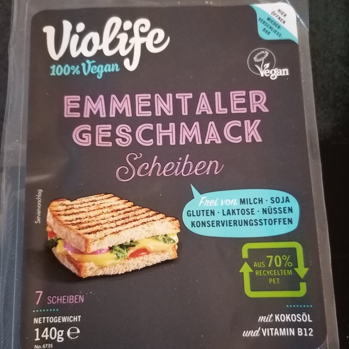 photo of Violife Emmentaler Geschmack Scheiben shared by @isettina73 on  25 Nov 2022 - review