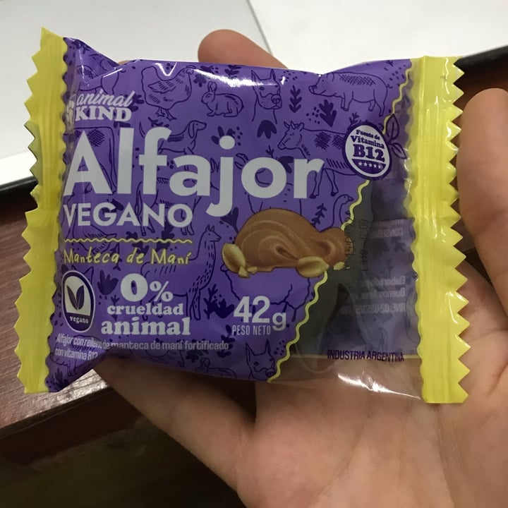 photo of Animal kind Alfajor Vegano shared by @jordanamicol on  22 Dec 2021 - review