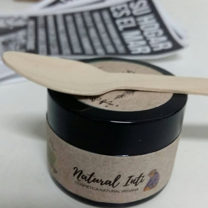 photo of Inti natural Crema Dental shared by @veggierulesce on  07 Jun 2021 - review