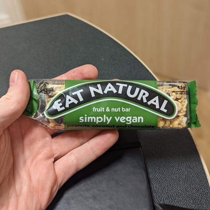 review photo of Eat natural Simply Vegan Fruit and Nut Bar shared by @curnicle on 03 Nov 2022 - review