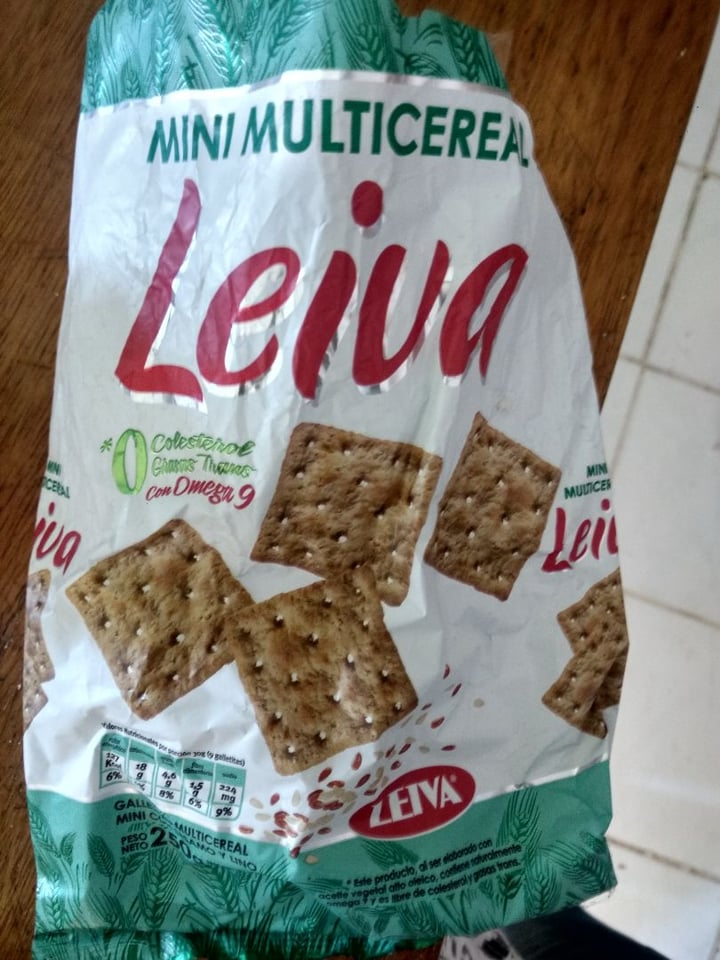 photo of Leiva Mini Multicereal Marca "Leiva" shared by @tomyrivaderovegan on  23 Dec 2019 - review