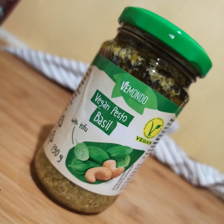 review photo of Vemondo Pesto Vegan al Basilico con Tofu shared by @patriciaymisifu on 06 Apr 2022 - review