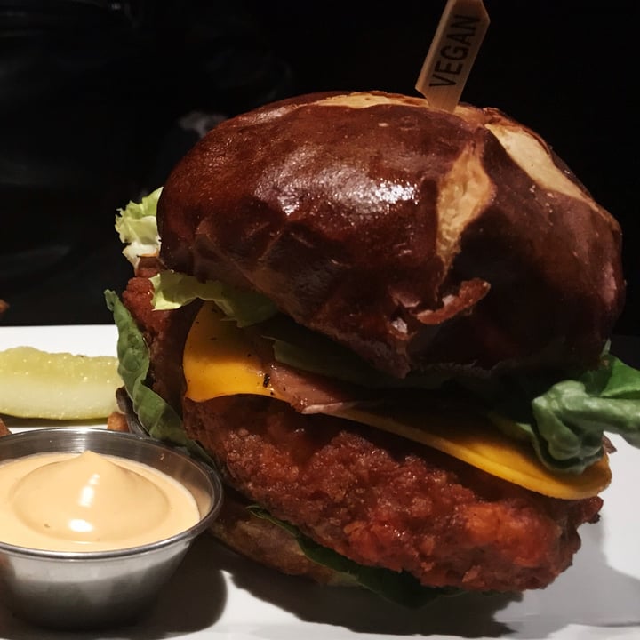 photo of Neon Tiger Buffalo Chicken Sandwich shared by @tofutrey on  03 Jan 2021 - review