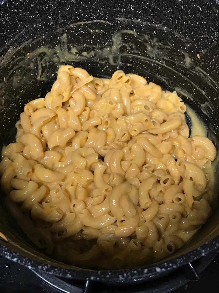 photo of Modern Table Classic Cheddar Style VEGAN MAC shared by @curvycarbivore on  17 Oct 2019 - review