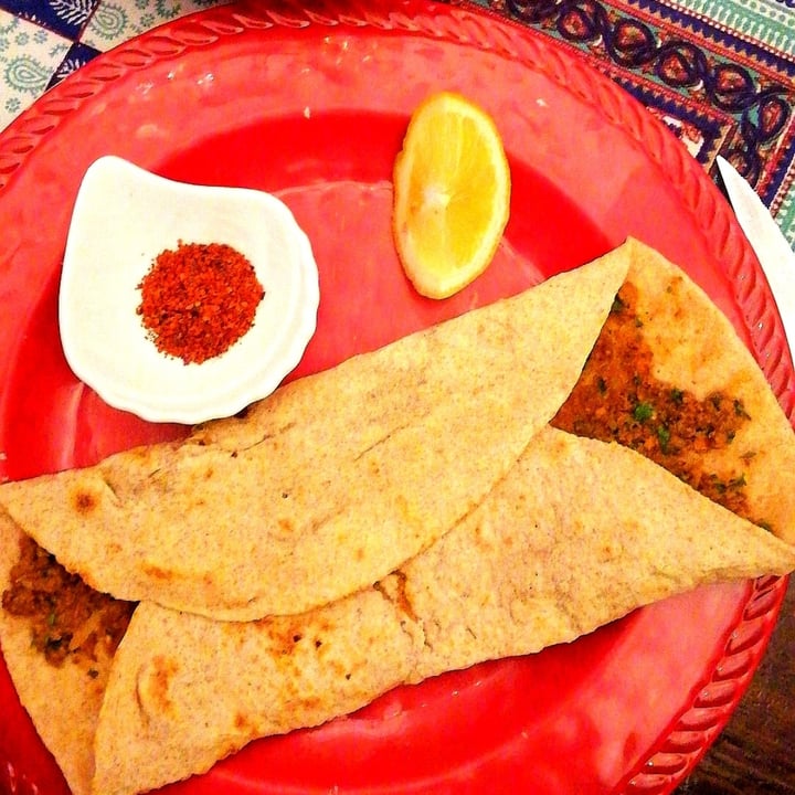 review photo of Omnia Café Bistro Lahm b3ajin shared by @ksamaha on 07 Aug 2020 - review