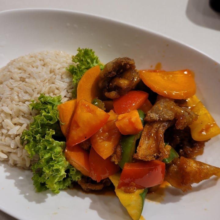 photo of D’life orchard gateway Sweet and Sour Abalone Mushroom Rice shared by @byobottlesg on  11 Jul 2022 - review
