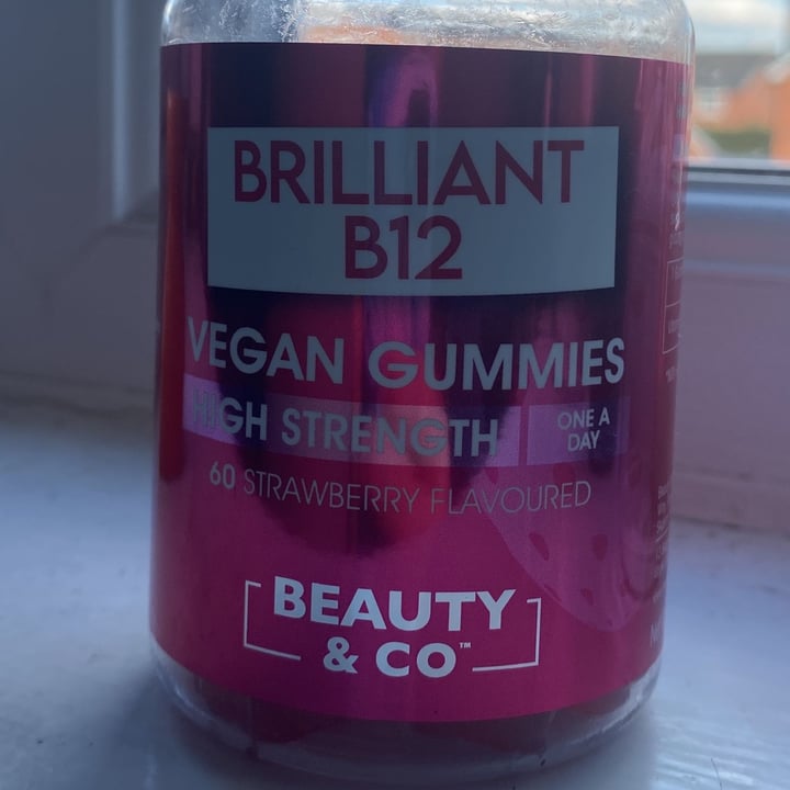 photo of Cougar beauty and co Vegan B12 Gummies shared by @jamesm on  10 Mar 2022 - review