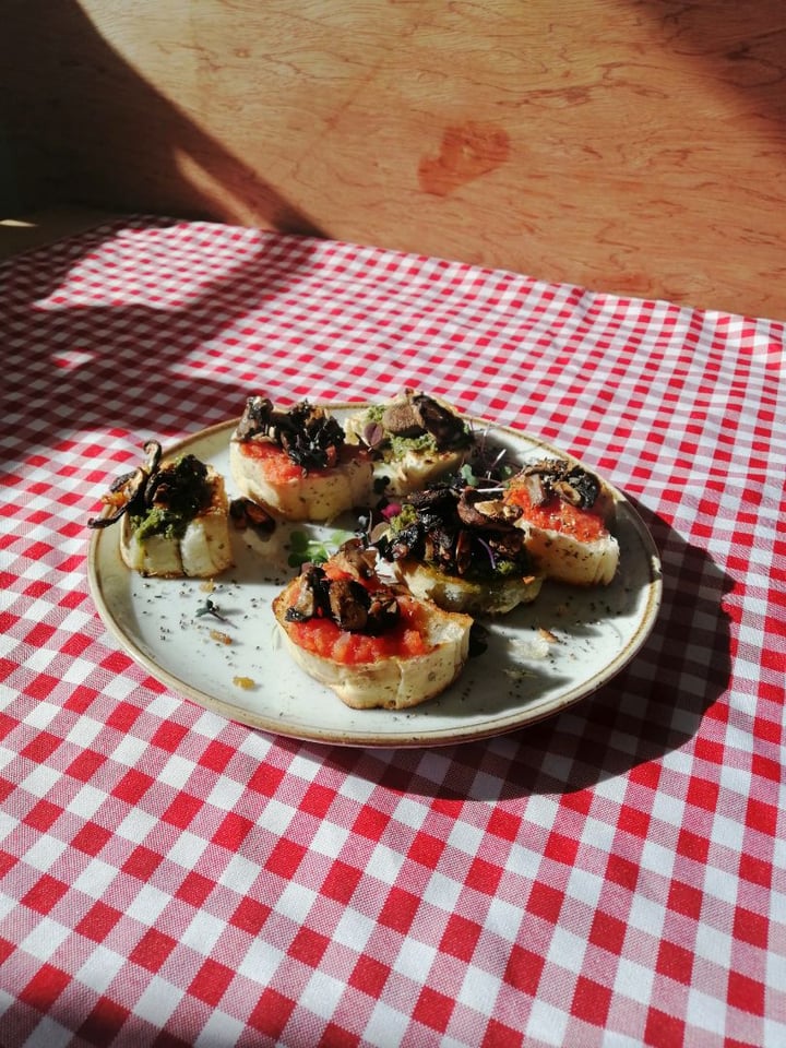 review photo of vegnik Vegan french toast shared by @danielmolina on 19 Aug 2019 - review