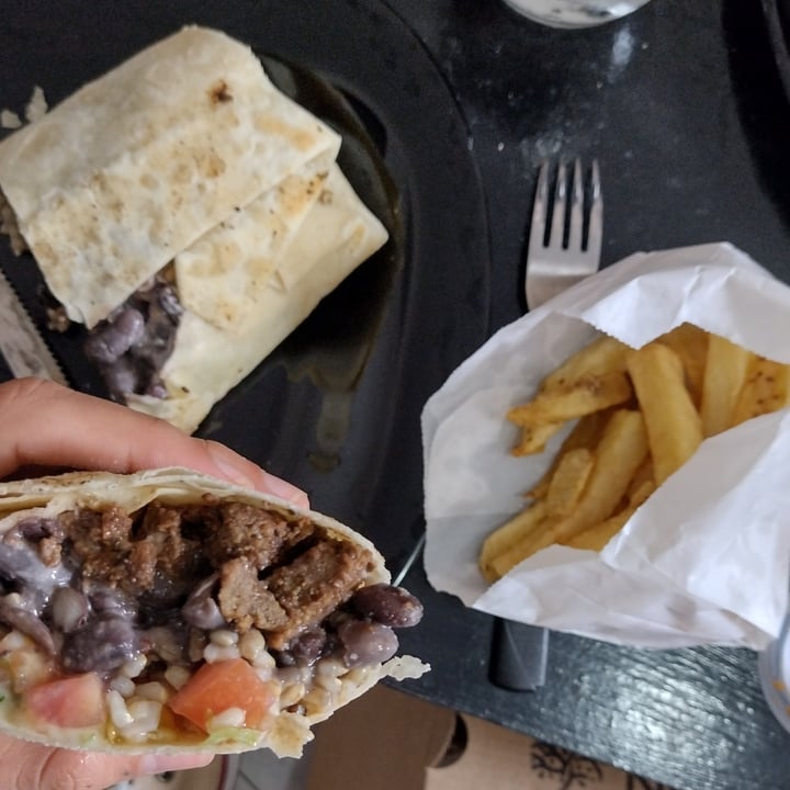 photo of Nehuén - Parador Artesanal Burrito Vegano shared by @maiagodoy on  02 Sep 2021 - review
