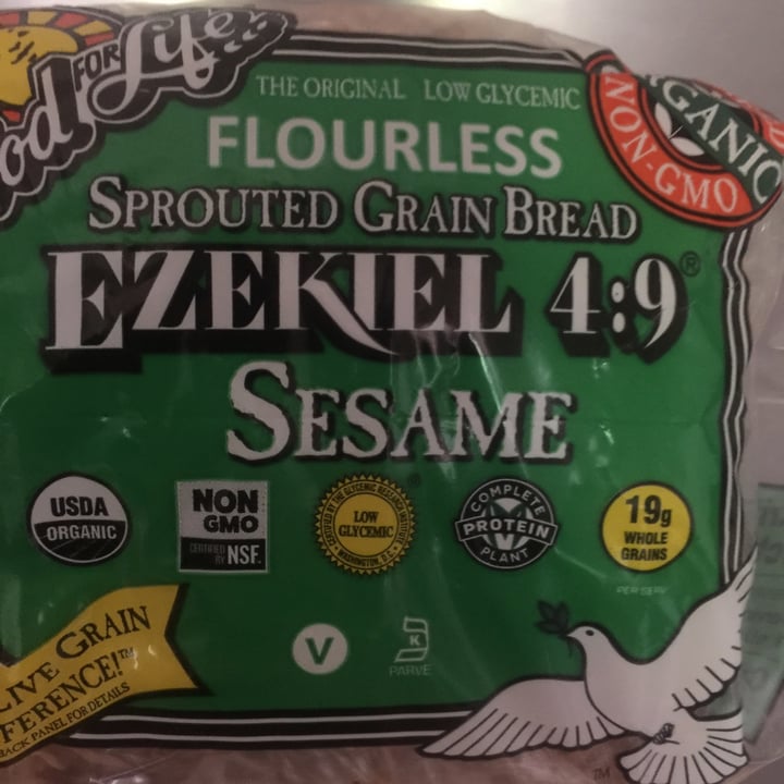 photo of Ezekiel Sprouted Grain Bread Sesame shared by @jmgrapefruit on  30 May 2022 - review