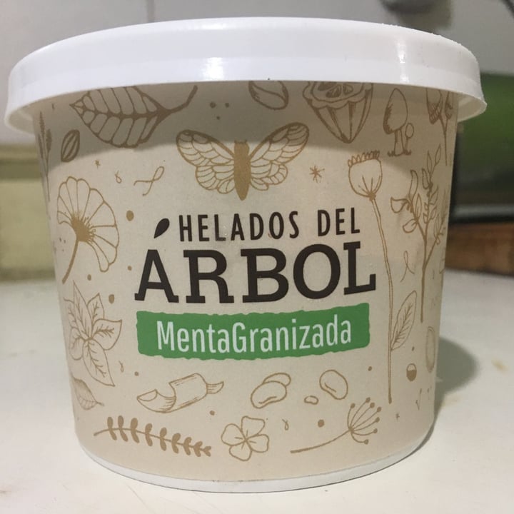 photo of Helados del Árbol Helado De Menta Granizada shared by @nataliaqr97 on  17 Oct 2020 - review
