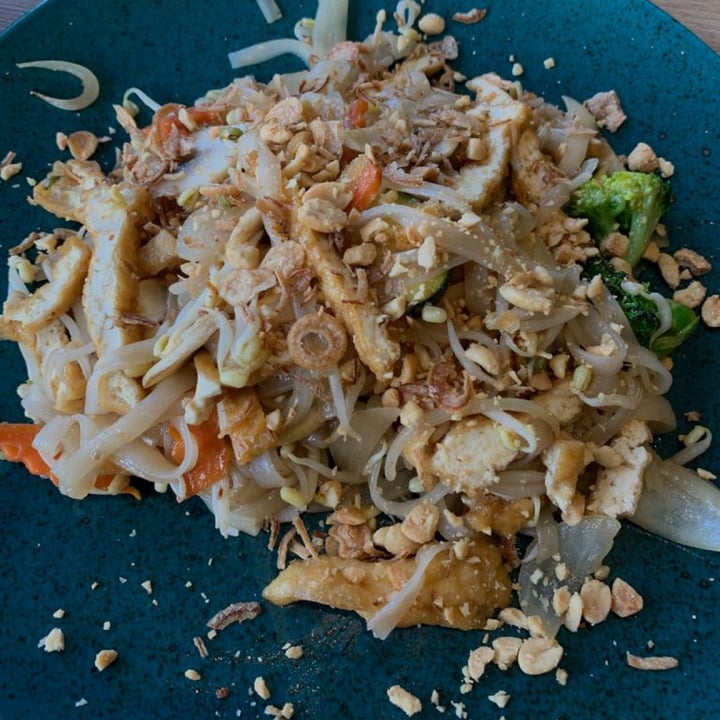 photo of Loving Hut Iceland Pad Thai shared by @franceschini on  17 Jul 2022 - review