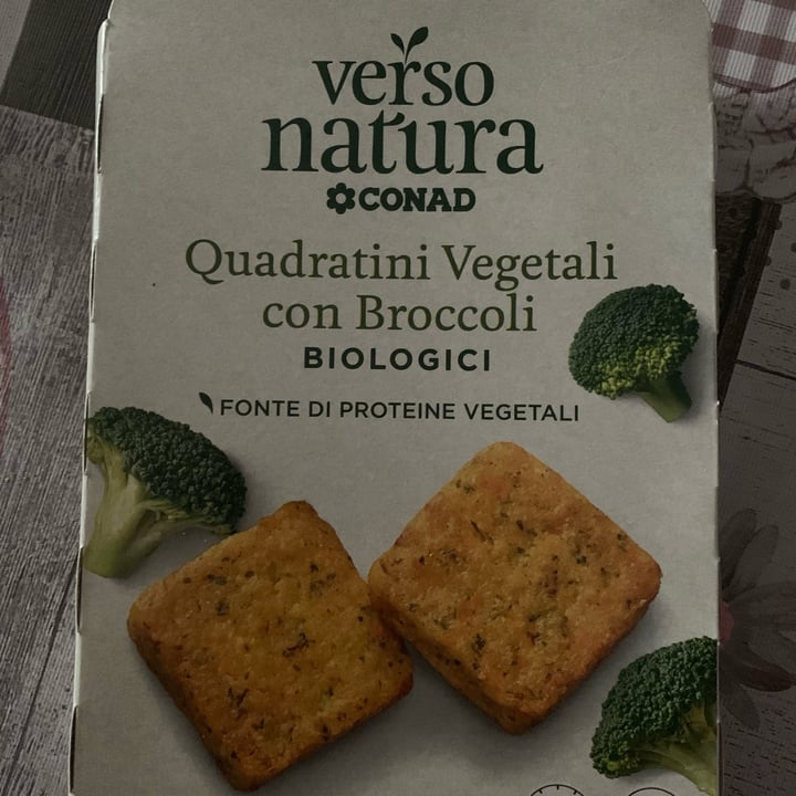 photo of Verso Natura Conad Veg Quadratini vegetali con broccoli biologici shared by @jamezlo86 on  07 Aug 2022 - review
