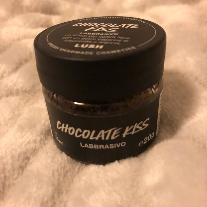 photo of LUSH Fresh Handmade Cosmetics Chocolate Kiss Lip Scrub shared by @aleglass on  21 Feb 2020 - review