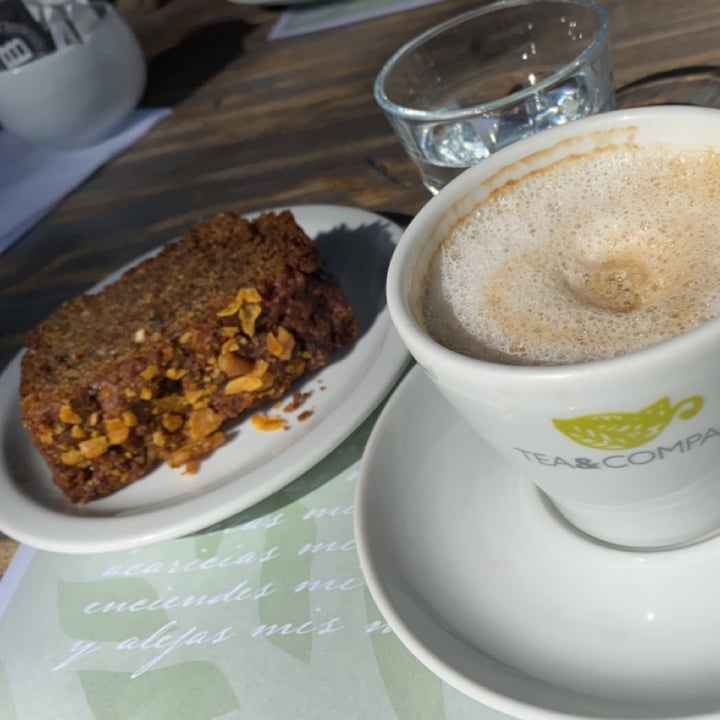 photo of Tea & Company Budín vegano con frutos secos y café con leche de almendras shared by @happinesita on  18 Apr 2022 - review