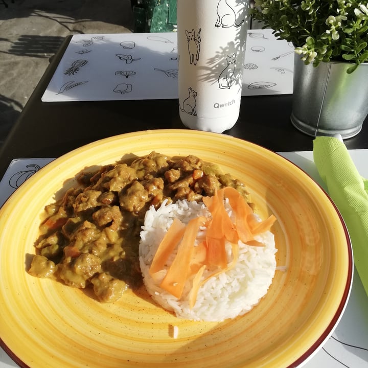 photo of Universo Vegano Indian flavour shared by @iridedor on  04 Dec 2021 - review