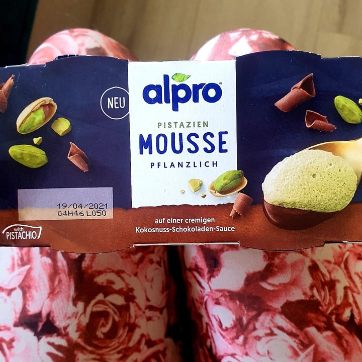 photo of Alpro Pistazien Mousse shared by @jeanneloani on  01 Apr 2021 - review