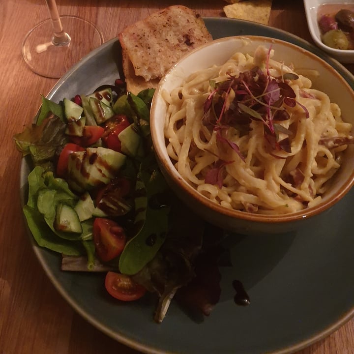 review photo of The Oak Tree Vegan Restaurant Creamy ‘Chorizo’ Pasta shared by @hwhitley on 02 Oct 2020 - review