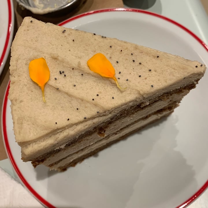 photo of Gordo Vegano Carrot cake shared by @sechague on  15 Apr 2022 - review