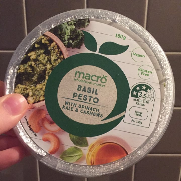 photo of Macro Wholefoods Market Basil Pesto with Spinach, Kale & Cashews shared by @clairereviews on  26 Oct 2021 - review