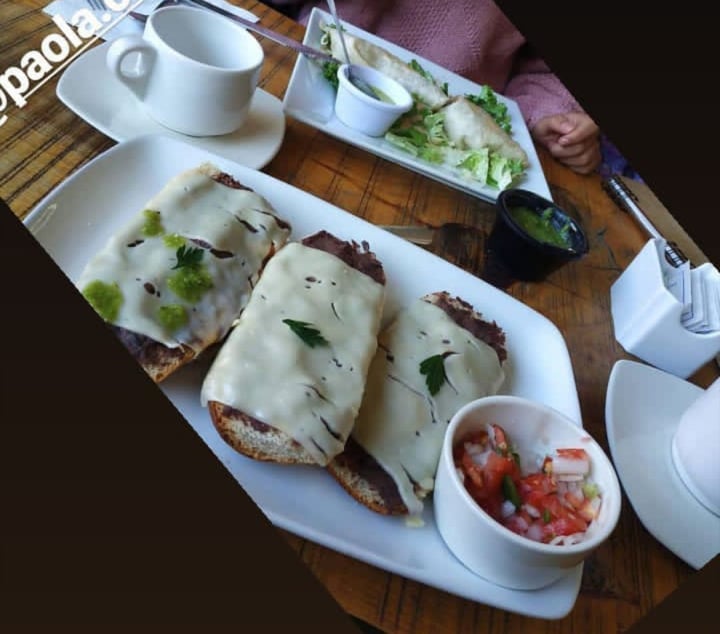 photo of Zona Veggie Restaurante Molletes shared by @lavanda14 on  03 Mar 2020 - review