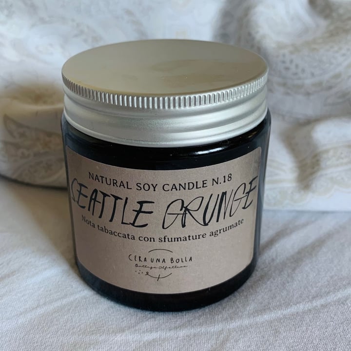 review photo of Cera una Bolla Candela Seattle Grunge shared by @elisabetta-vaggie on 15 Nov 2020 - review