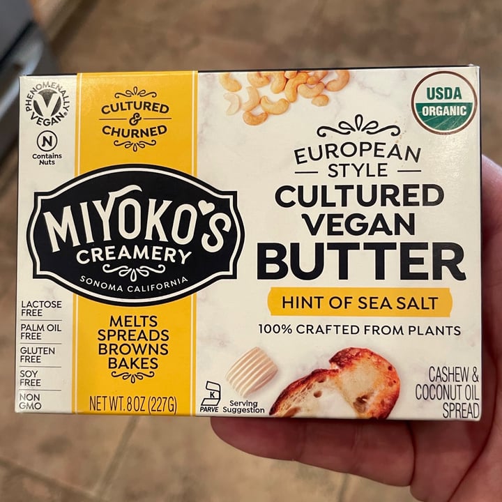 photo of Miyoko's Creamery European Style Cultured Vegan Butter Hint of Sea Salt shared by @vb on  26 Jun 2021 - review