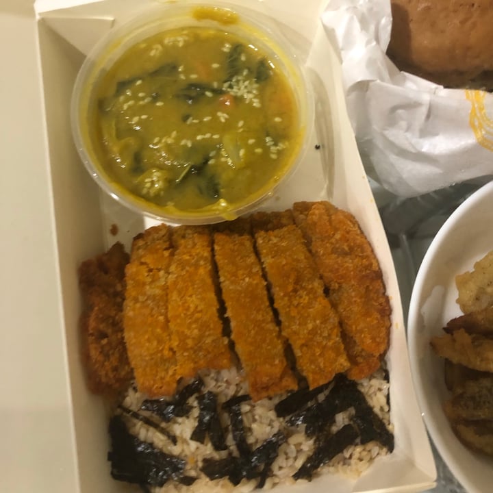 photo of Burgreens Mall of Indonesia Japanese Katsu Curry shared by @ndyct on  24 May 2020 - review
