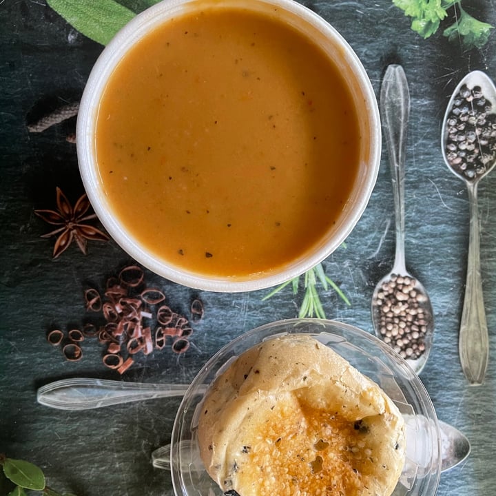 review photo of The Soup Spoon Union Tangy Tomato Basil Soup shared by @nineteenauroras on 03 Mar 2021 - review