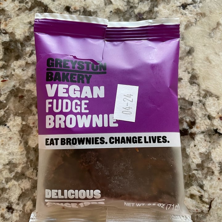 photo of Greyston Bakery Vegan Chocolate Brownie shared by @springfarmsanctuary on  11 Apr 2022 - review