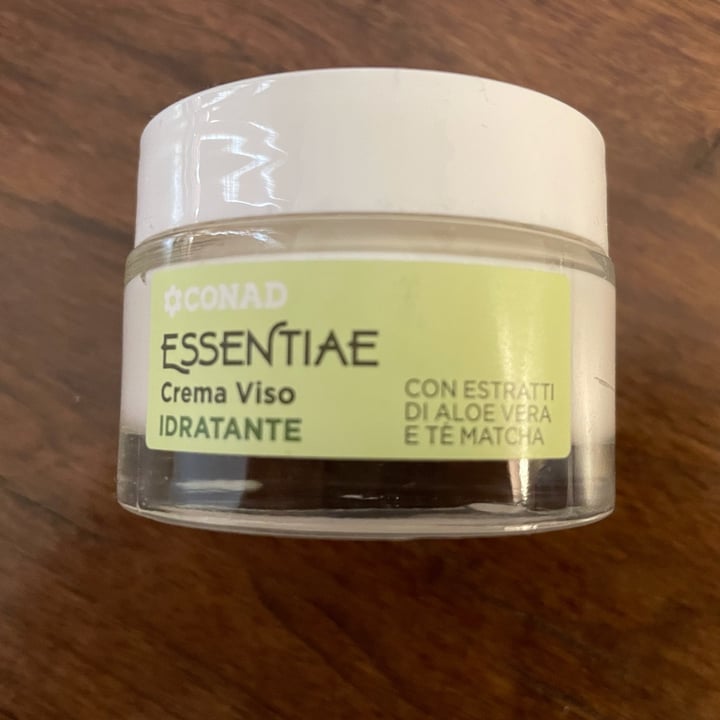 review photo of Conad Essentiae crema viso idratante shared by @alenebula on 30 Jun 2022 - review