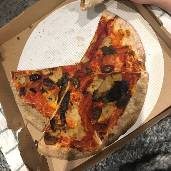 photo of Pizza Street Italian vegan pizza shared by @asiayportia on  02 Feb 2021 - review