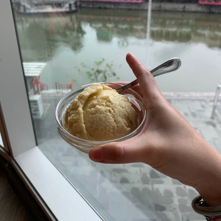 photo of nomVnom Bistro Durian Ice Cream shared by @littlesyazana on  24 Sep 2020 - review