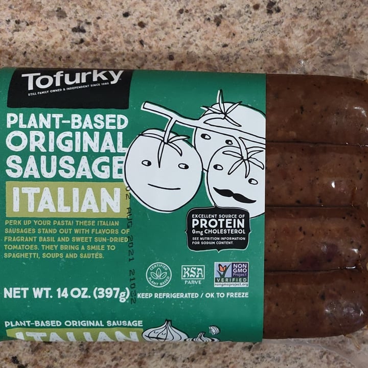 review photo of Tofurky Plant-based Sausages Italian shared by @kqm219 on 03 Oct 2021 - review