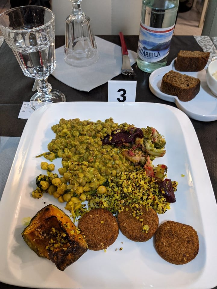 photo of Alhambra Risto veg Super Vegan shared by @lucaleonardini on  11 Dec 2019 - review