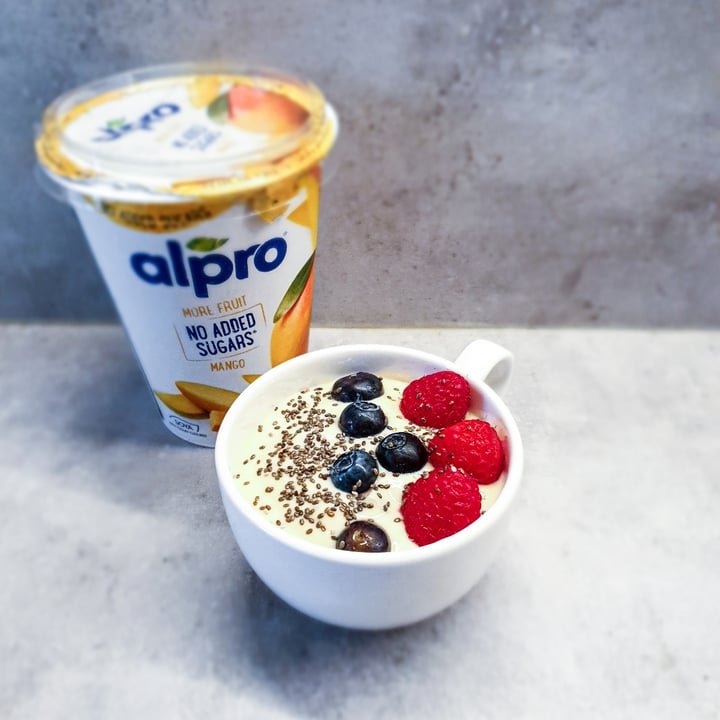 photo of Alpro Mango Yogurt (No Added Sugars) shared by @v3e3r3o on  18 Feb 2021 - review