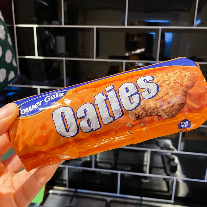 photo of Tower gate Oaties shared by @southernveganupnorth on  16 Dec 2021 - review