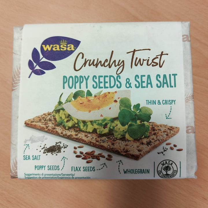 photo of Wasa crunchy twist poppy seads and sea salt shared by @marialorenastraccia on  14 Nov 2022 - review