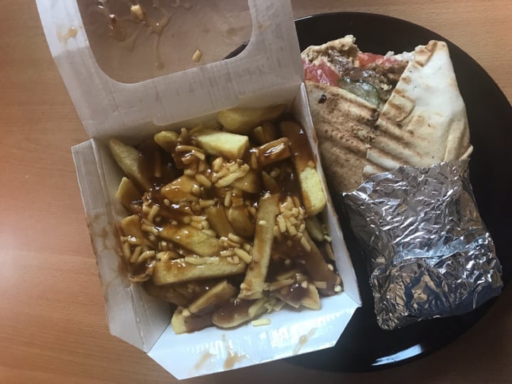 photo of KARMA KEBAB Poutine shared by @studentveganedi on  24 May 2019 - review
