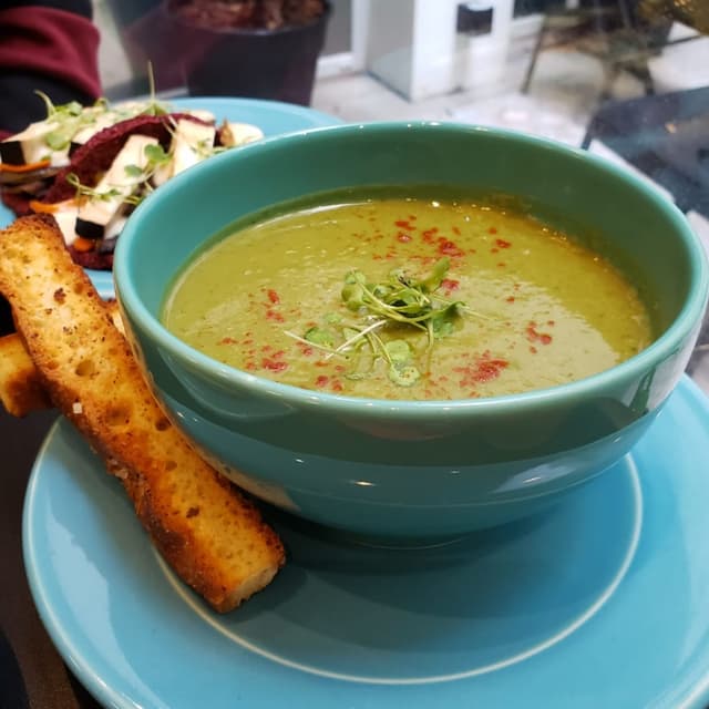 Photo of the dish “Sopa de brócoli”