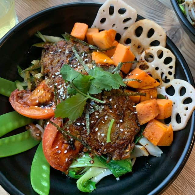 Photo of the dish “Veggie Dream Bowl”
