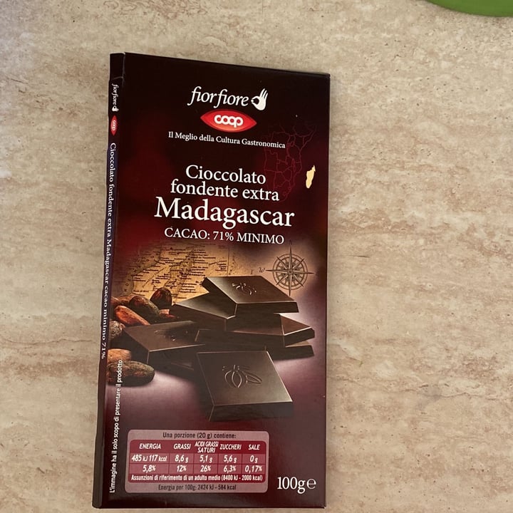 photo of Coop Cioccolato Fondente Extra Madagascar shared by @rossella84 on  22 Sep 2022 - review