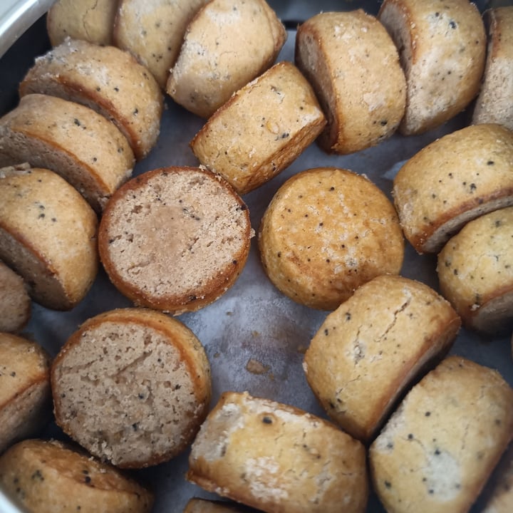 photo of Pandaroo Vegetarian Yam Cookies shared by @ij on  30 Oct 2022 - review