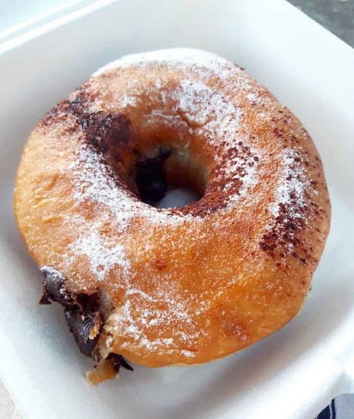 photo of Chök The Chocolate Kitchen Donut Relleno de Chocolate shared by @jaquelineruck on  28 Jul 2019 - review