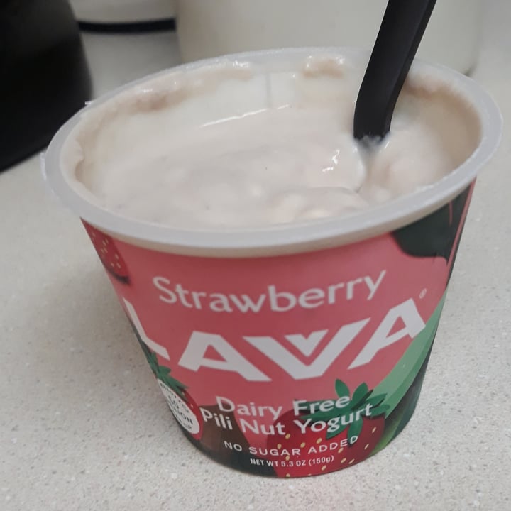 photo of Lavva Strawberry Plant-Based Yogurt shared by @hannahamell on  10 Sep 2021 - review