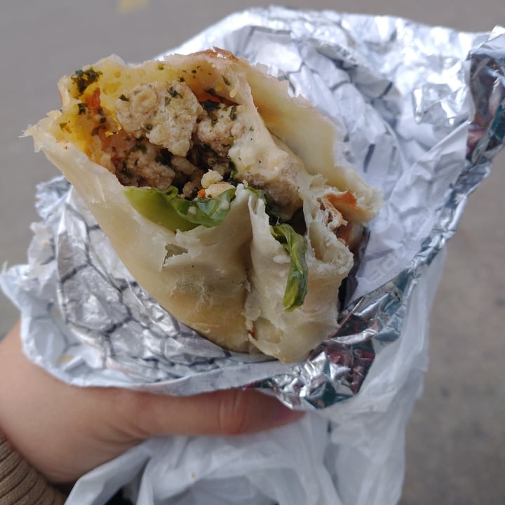 photo of Mönt take away Burrito Chicken Vil ( No Pollo ) shared by @delfi11 on  16 Aug 2022 - review