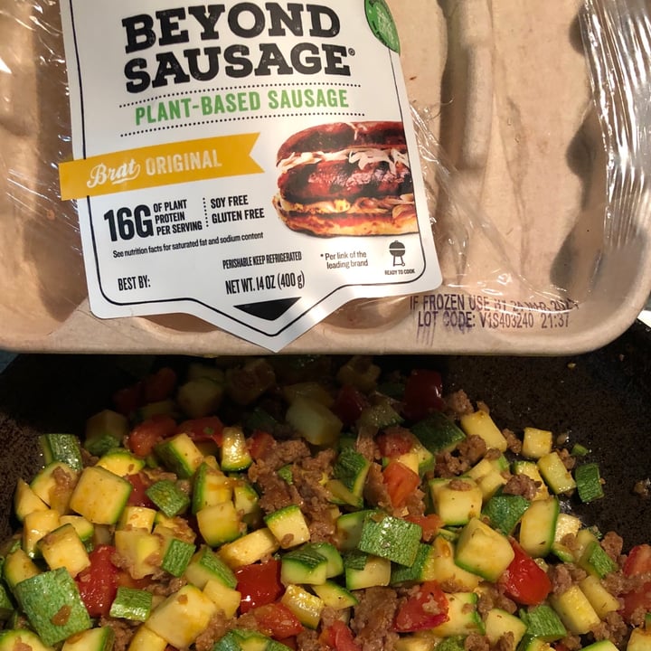 photo of Beyond Meat Beyond Sausage Hot Italian shared by @dulceramirez on  24 May 2020 - review